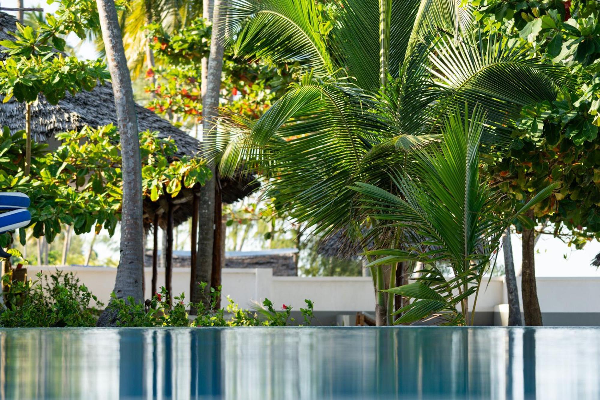 Manolo Beach Resort Uroa Buitenkant foto