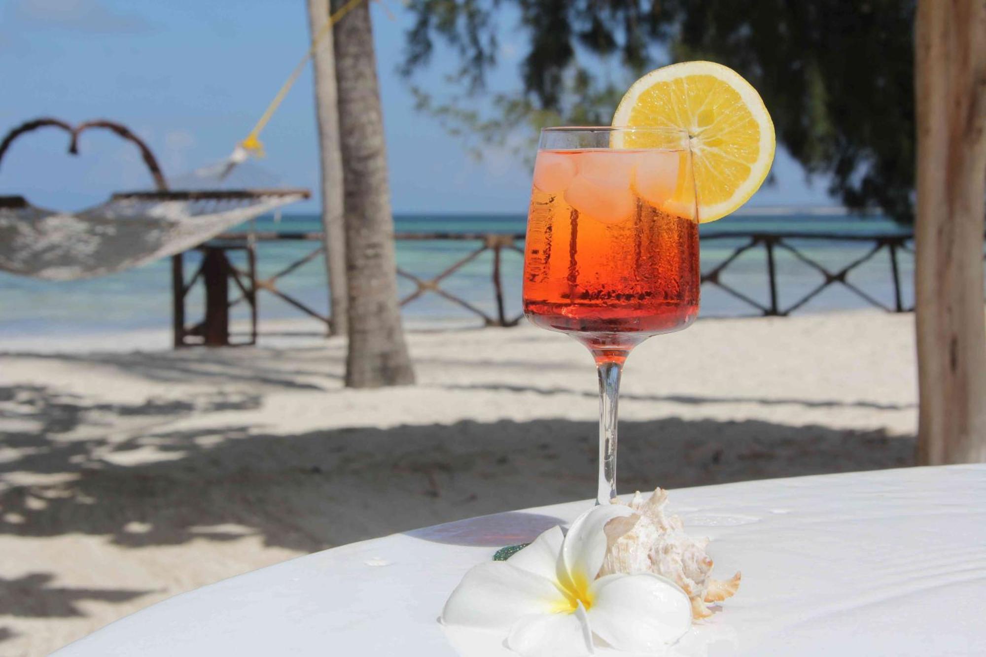 Manolo Beach Resort Uroa Buitenkant foto